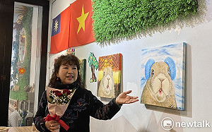 黃琯予越南餐廳辦庶民畫展 大方請前100位觀展者免費吃河粉