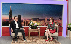 侯友宜新聞專訪宣示反台獨 要賴清德公布高端疫苗合約