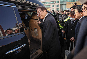 李在明違反《公職選舉法》案二審無罪 政治前途現轉機保住參選總統資格