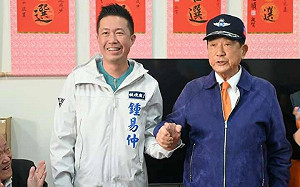 南下高雄為鍾易仲站台 宋楚瑜首度表態總統支持侯友宜