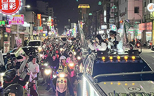 「搶救王義川」高雄車掃挺黃捷 千車長龍狂嗆韓國瑜