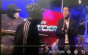 (影) 厄瓜多暴動延燒 毒梟向政府軍開戰！蒙面槍手闖電視台 上百名獄警遭狹持