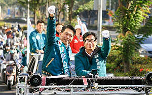 最後黃金24小時坐鎮左楠  陳其邁喊話「票投李柏毅，守住左楠未來」