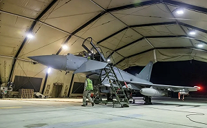 英國4颱風戰機空襲胡塞組織 使用「寶石路IV」雙制導炸彈精確打擊