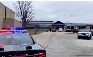 偉哉校長! 美高中老校長為救學生身中多槍身亡 全州降半旗哀悼