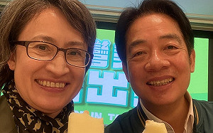 賴蕭配謝黨工嗑枝仔冰 吸2萬網友呼：融化了！