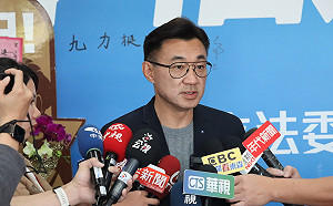 搭檔韓國瑜搶正副院長 江啟臣現身：我可以退出、保留藍白合作空間