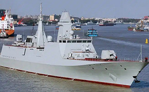 中國下一代護衛艦054B新照曝光！外國軍媒分析「變」與「不變」