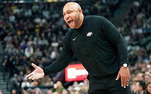 湖人2連勝止血　可能暫緩交易談判