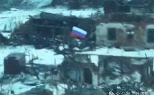 俄軍地面攻勢猛烈！攻佔克林基及博丹尼夫卡 國旗插上當地建築物