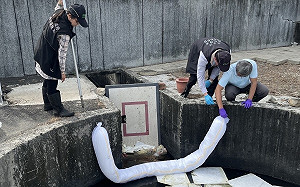 屏縣萬丹大排遭廢油污染 環保稽查揪元兇最高罰300萬元