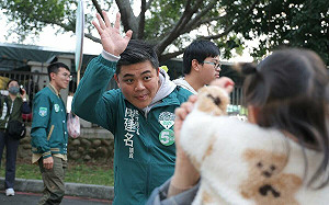 徐巧芯指性騷女歌手 民進黨竹市黨部主委陳建名：為酒後失態致歉!