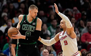 Porzingis轟32分、Brown繳大三元大爆發