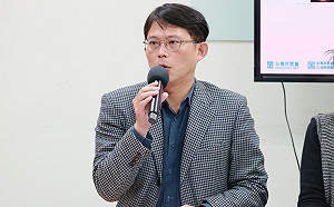 中國媒體人王志安訕笑身障者 黃國昌：跟民眾黨無關 不知如何評論