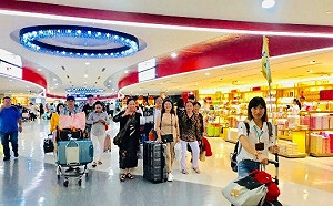 王志安來台觀光違規 移民署：依法廢證並管制5年入境