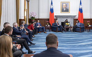 立陶宛國會訪團會見蔡英文 「夥伴間的合作是基於信念，非地理距離」