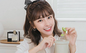 峮峮火辣寫真集「中正大學圖書館」借得到！網暴動：很懂學生要什麼