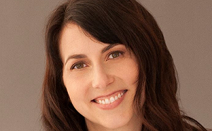 全球富婆再＋1  貝佐斯前妻賣亞馬遜股票3250億入袋