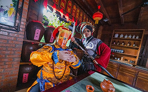 強強聯手！槓小粉紅英國鋼琴家邀黃明志合作賺英鎊