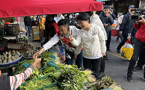 盧媽媽驗出瘦肉精 顏寬恒提案進口中國豬肉舊帳被翻