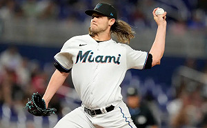 馬林魚、雙城連2年交易　後援Okert換Gordon