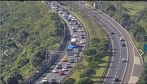 春節連假首日「車流增1.9倍」！高公局曝國道壅塞路段