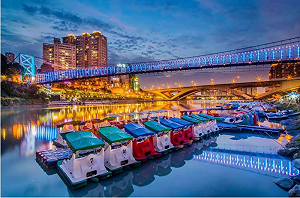 越夜越迷人 夜遊美麗大台北不怕曬