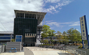 火車站大變身！是車站也是健身中心、膠囊旅館