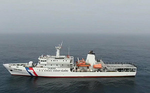 中國研究船大洋號現蹤東北海域 海巡桃園艦監控中