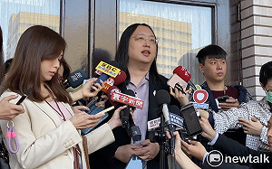 遭新潮流逼宮？朝野都批不適任 唐鳳：去留長官決定