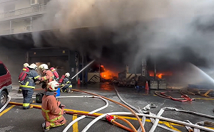 深坑電池工廠火災 疑氟化氫毒氣擴散！毒理專家曝2招護身