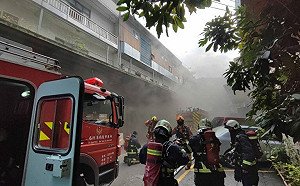 深坑大火惡臭瀰漫雙北！專科醫：4區閉門窗、戴N95口罩