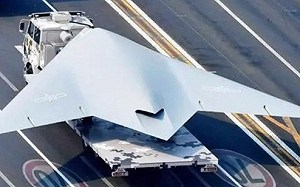 中國積極賣武器! 攻擊11隱形無人機出現新加坡航展