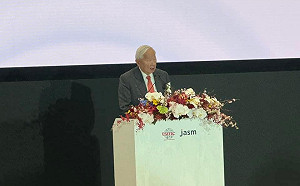 張忠謀：AI需求不是幾千萬片產能 是要更多晶圓廠