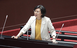 毛小孩失血沒保障 林岱樺呼籲建立國家公益血庫 