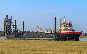 實踐「分散式殺傷」！美打造新中型登陸艦 原型實驗船將赴夏威夷、日本驗證