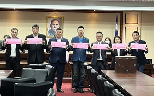 快訊》國民黨不讓了！ 藍委交通召委一致投陳雪生 