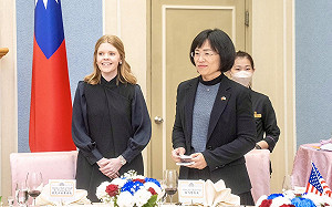 藍高層赴中國稱要「監督民進黨」 蘇巧慧：今年最大的政治諷刺笑話