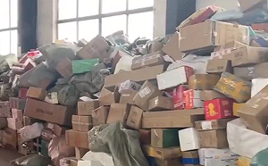 (影) 中國電商全涼了! 快遞停擺堆積如山 網批：一句話幹倒一個行業 