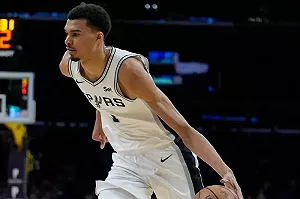 NBA／Wembanyama轟31分率馬刺117：105溜馬