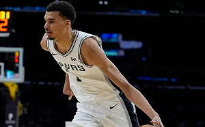 NBA／Wembanyama轟31分率馬刺117：105溜馬