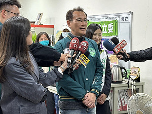山陀兒襲台 北北基桃放假  鄭運鵬:「罷免颱風假」已名留青史
