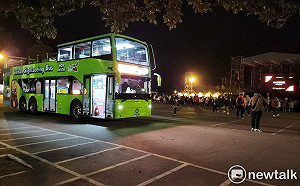 把握台灣燈會最後黃金周末  搭雙層巴士暢遊燈會雙燈區