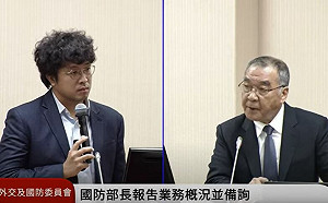 「第一擊」要件更改  邱國正：中國航空或海航實體越界就反制　