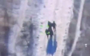 (影) 美軍彈簧刀300無人機立功！ 烏當場殲滅4俄軍 外國志願軍也來幫忙