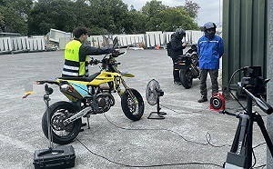 機車改裝排氣管注意！114年起噪音超標最高罰5,400元