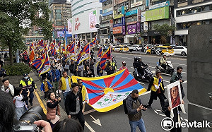 西藏抗暴65週年遊行登場 挺藏人吶喊「Free Tibet」 