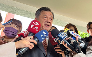 邱太三：中配與外配基礎點不同  入籍棄中國籍與宣示可討論 