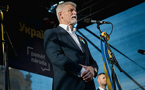 繼法國、波蘭之後 捷克總統：北約軍隊進入烏克蘭「不違法」