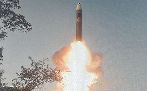 印度「烈火-5」遠程導彈試射 傳可搭載分導多彈頭核武